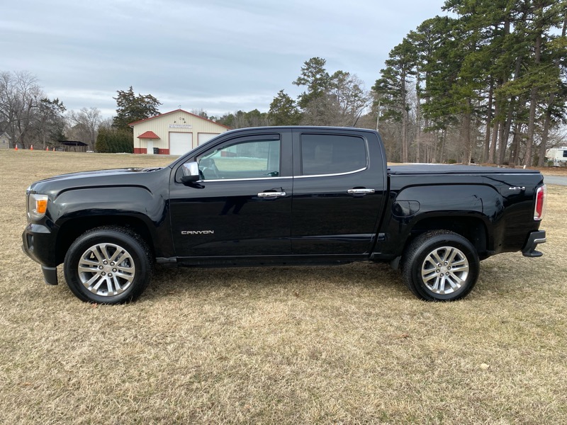 GMC Canyon SLT Crew Cab 4WD Short Box 2016