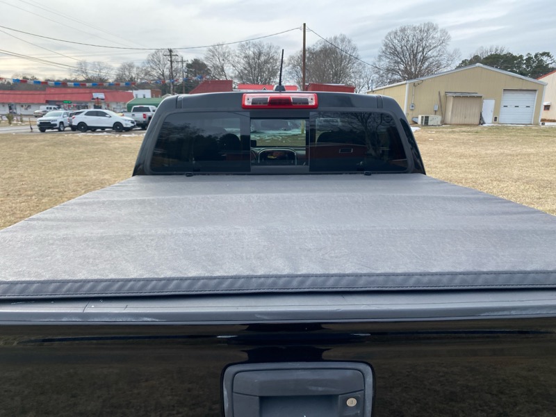 GMC Canyon SLT Crew Cab 4WD Short Box 2016