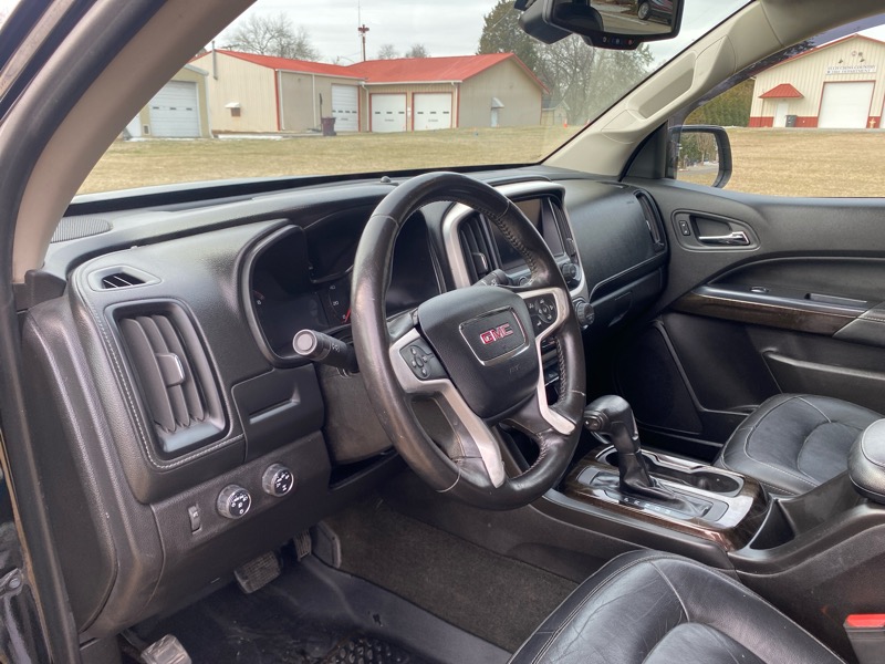 GMC Canyon SLT Crew Cab 4WD Short Box 2016