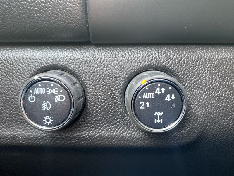 GMC Canyon SLT Crew Cab 4WD Short Box 2016