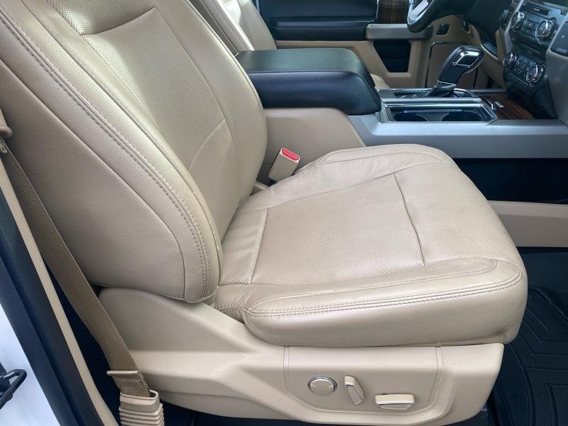 Ford F-150 Lariat SuperCrew 5.5-ft. Bed 4WD 2016