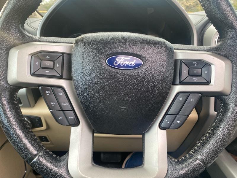 Ford F-150 Lariat SuperCrew 5.5-ft. Bed 4WD 2016