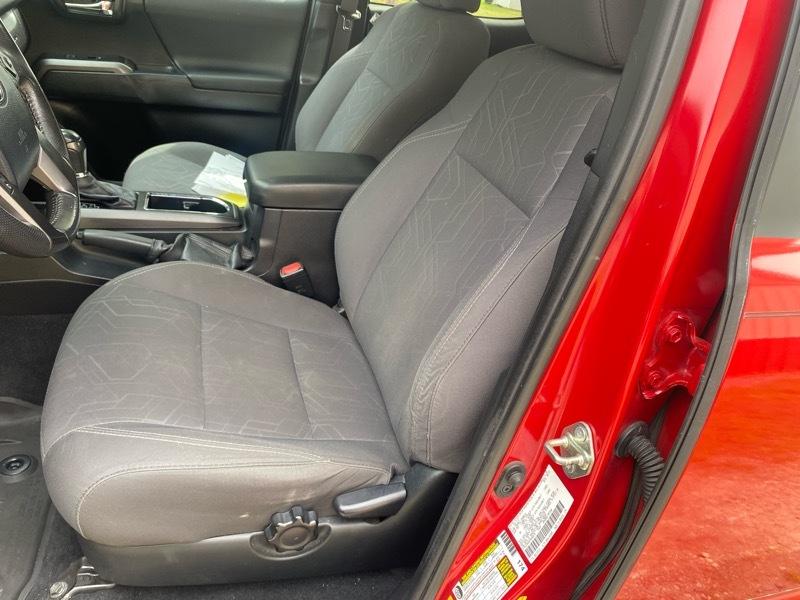 Toyota Tacoma TRD Off Road Double Cab 5' Bed V6 4x4 AT (Natl) 2017