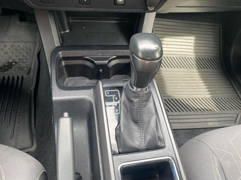 Toyota Tacoma TRD Off Road Double Cab 5' Bed V6 4x4 AT (Natl) 2017