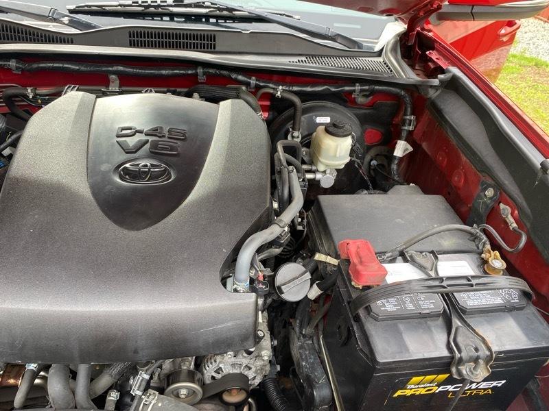 Toyota Tacoma TRD Off Road Double Cab 5' Bed V6 4x4 AT (Natl) 2017