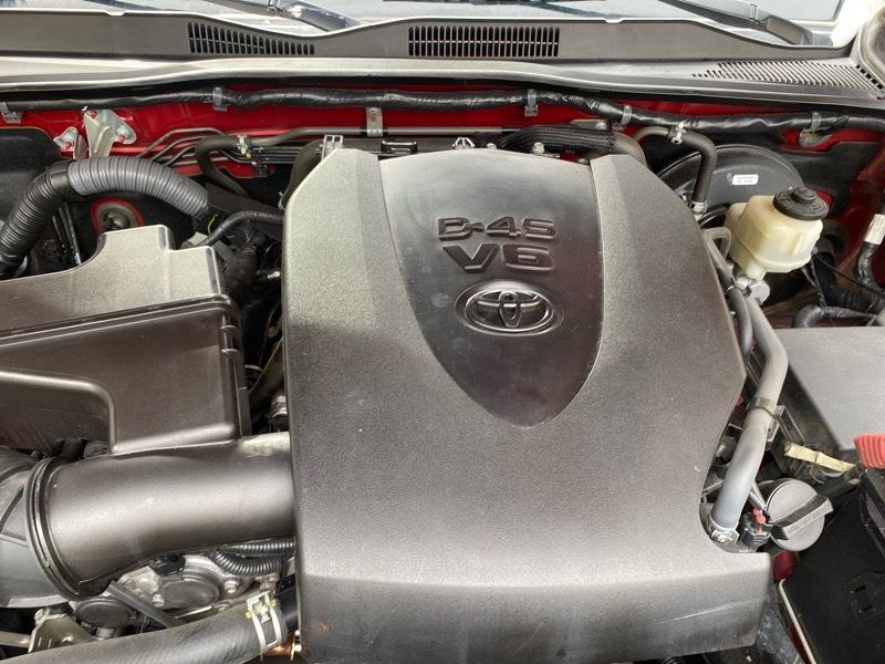 Toyota Tacoma TRD Off Road Double Cab 5' Bed V6 4x4 AT (Natl) 2017