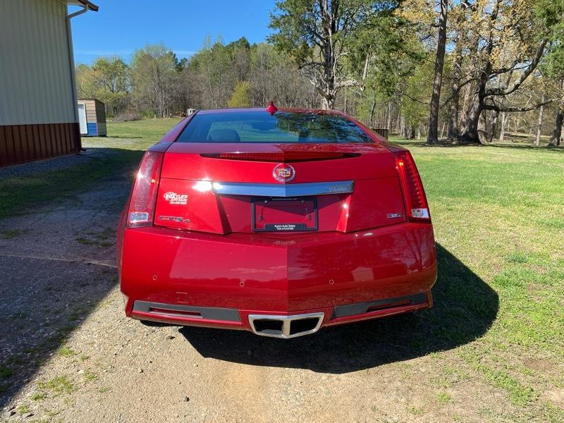 Cadillac CTS Performance Coupe AWD 2011