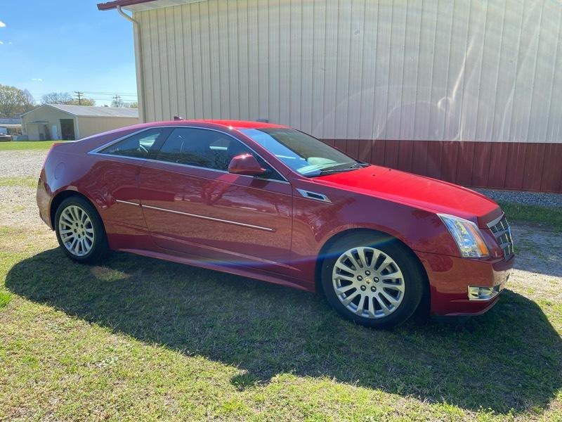 Cadillac CTS Performance Coupe AWD 2011