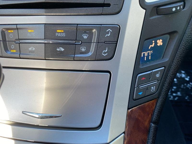 Cadillac CTS Performance Coupe AWD 2011