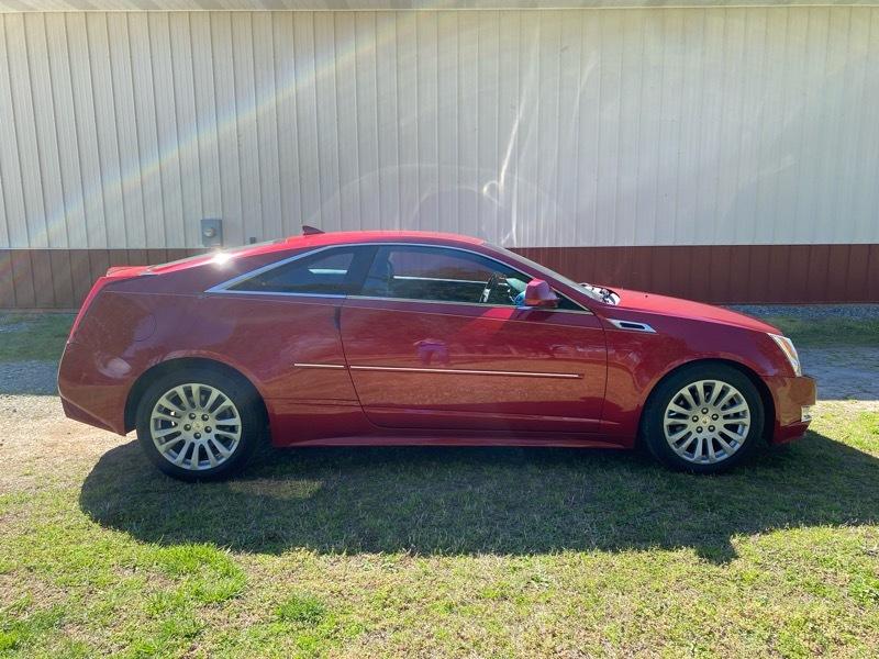 Cadillac CTS Performance Coupe AWD 2011