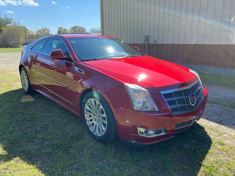 Cadillac CTS Performance Coupe AWD 2011