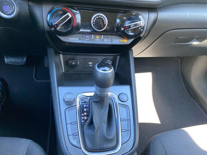 Hyundai Kona SEL 2022