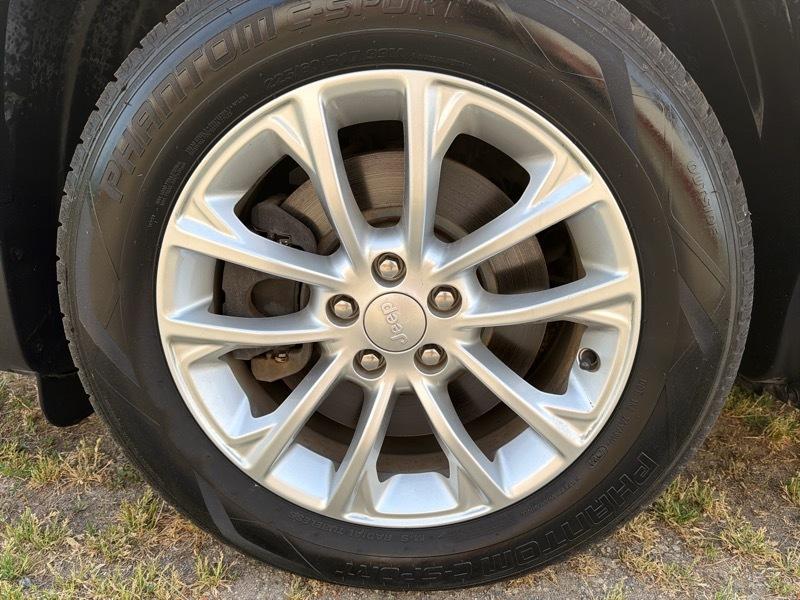 Jeep Cherokee Latitude FWD 2019