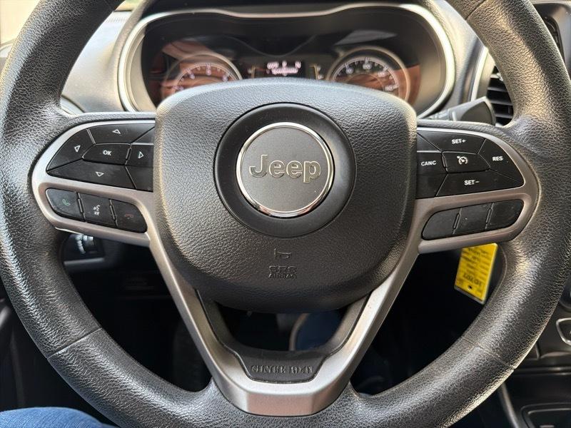 Jeep Cherokee Latitude FWD 2019