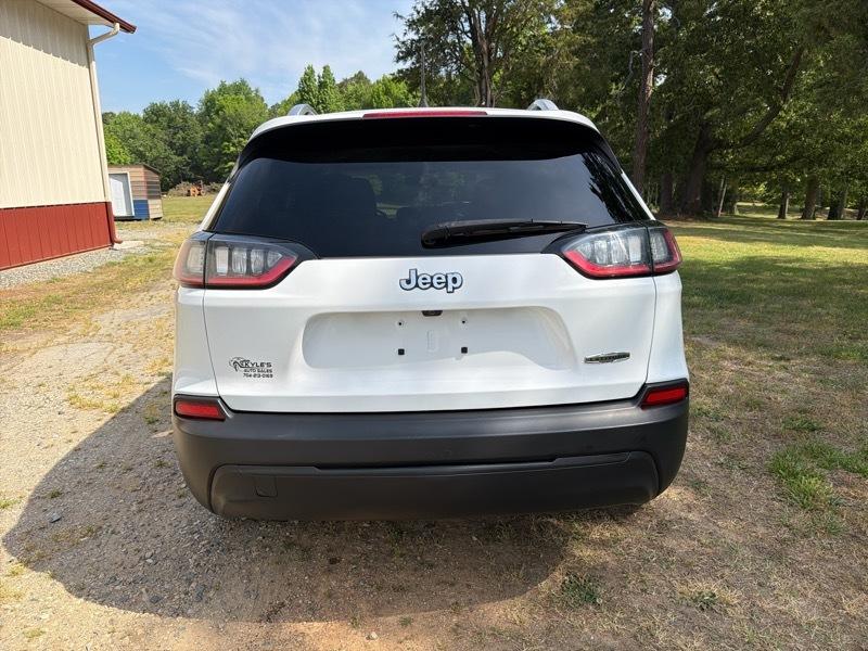Jeep Cherokee Latitude FWD 2019