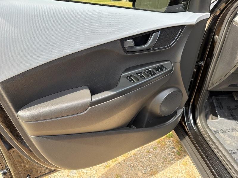 Hyundai Kona SE AWD 2020