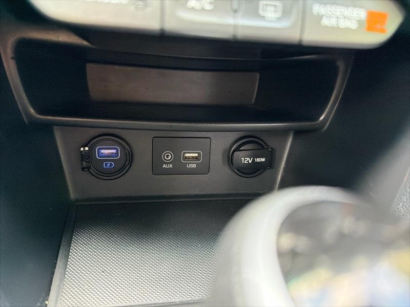 Hyundai Kona SE AWD 2020