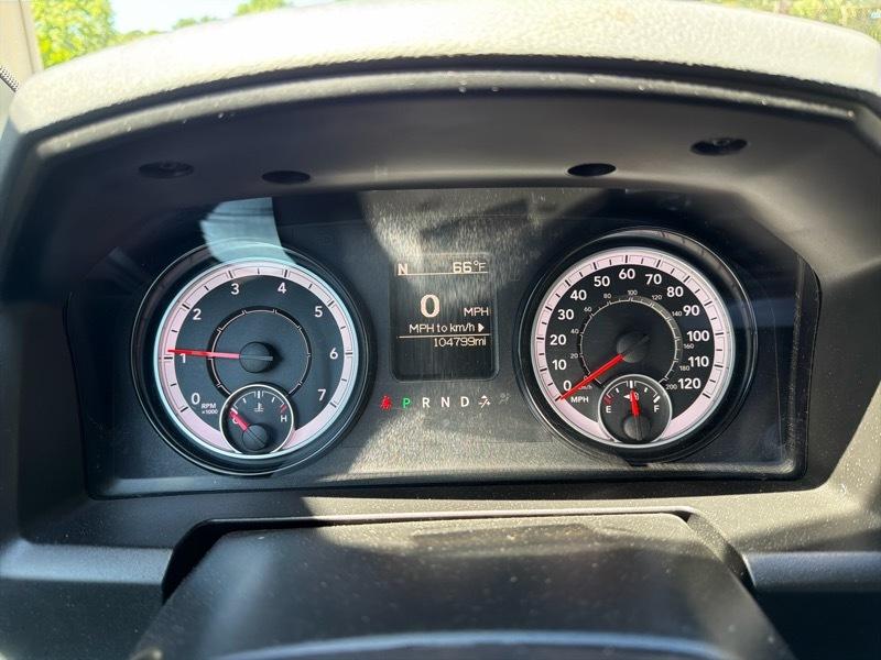 RAM 1500 Classic Tradesman Crew Cab SWB 2WD 2019