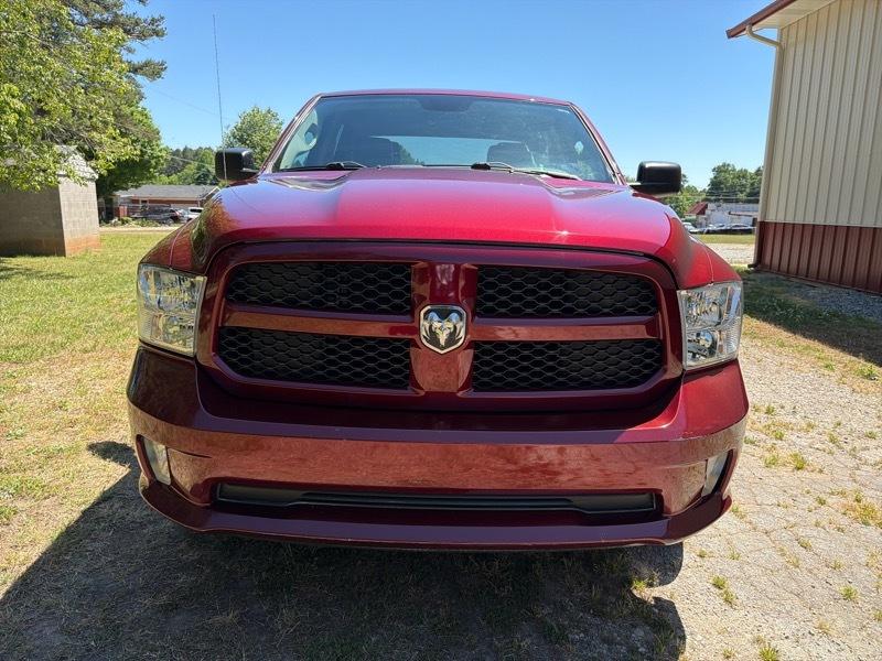 RAM 1500 Classic Tradesman Crew Cab SWB 2WD 2019