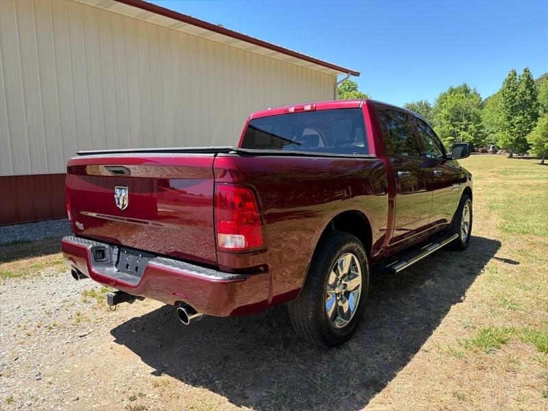 RAM 1500 Classic Tradesman Crew Cab SWB 2WD 2019