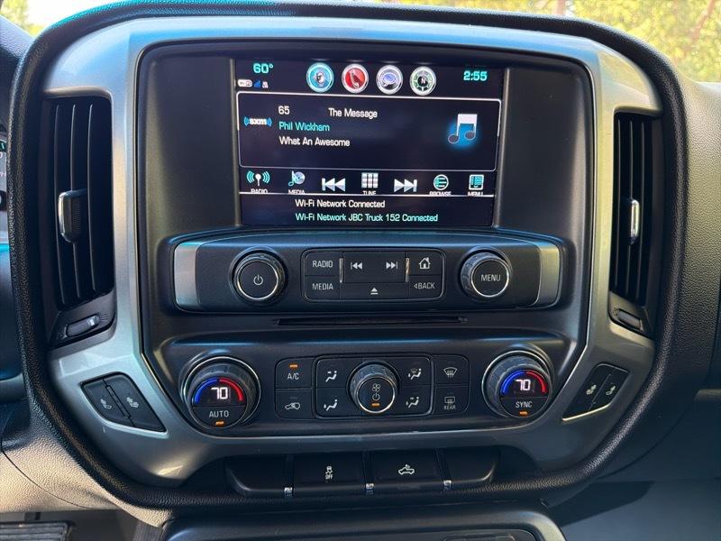 Chevrolet Silverado 1500 LT Crew Cab 2WD 2017