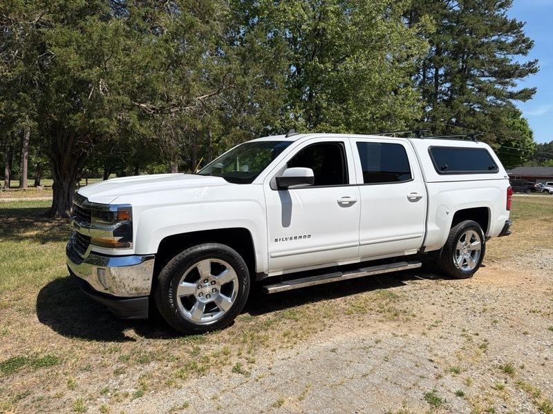 Chevrolet Silverado 1500 LT Crew Cab 2WD 2017