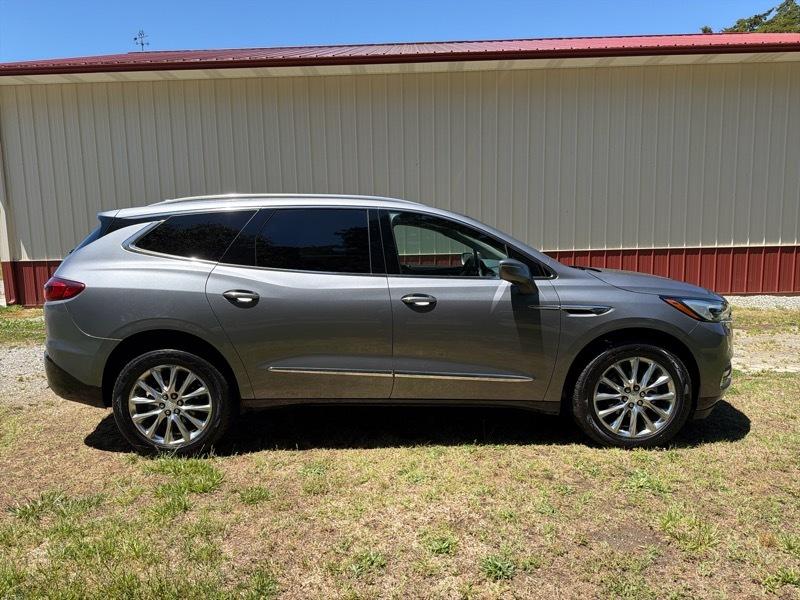 Buick Enclave Essence FWD 2019