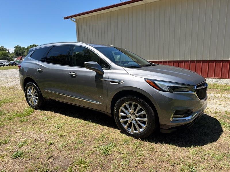 Buick Enclave Essence FWD 2019