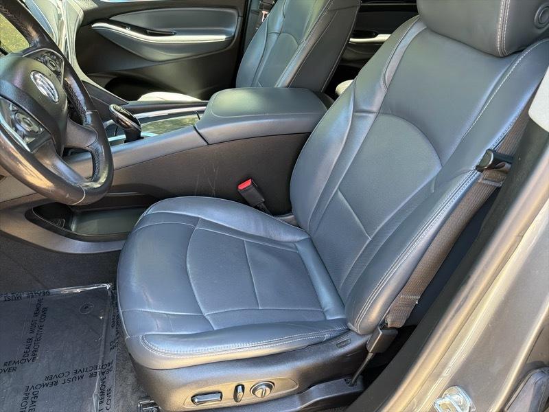 Buick Enclave Essence FWD 2019