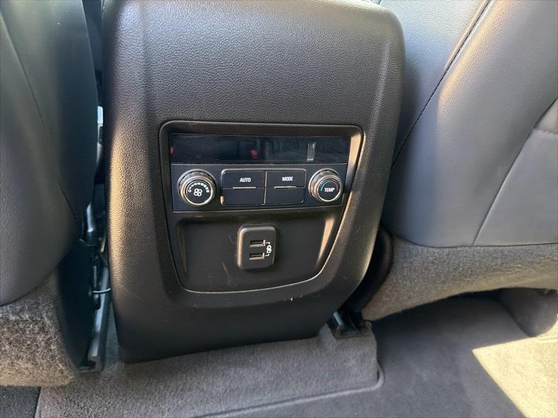 Buick Enclave Essence FWD 2019
