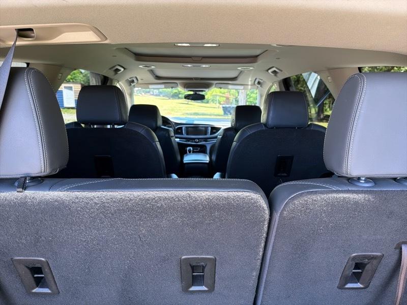 Buick Enclave Essence FWD 2019