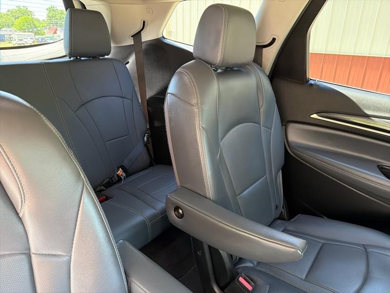 Buick Enclave Essence FWD 2019