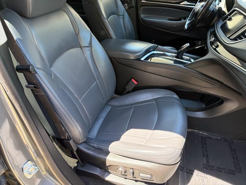 Buick Enclave Essence FWD 2019