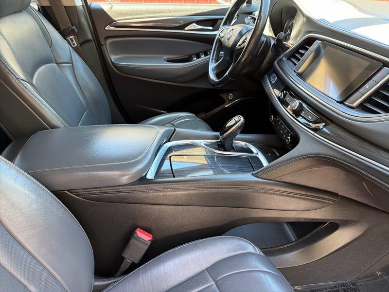 Buick Enclave Essence FWD 2019