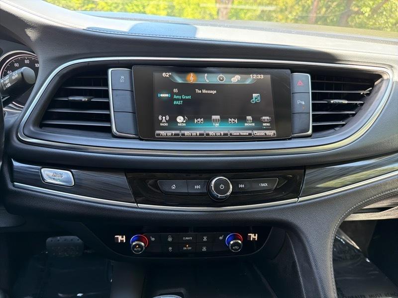 Buick Enclave Essence FWD 2019