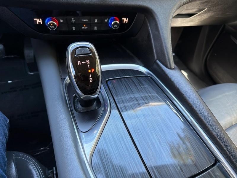 Buick Enclave Essence FWD 2019
