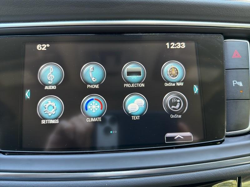 Buick Enclave Essence FWD 2019
