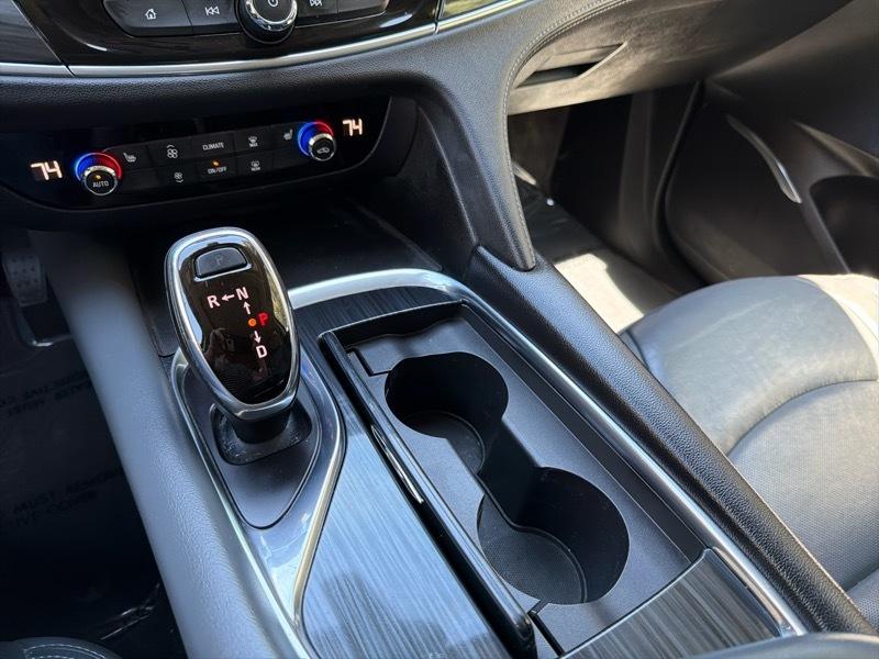 Buick Enclave Essence FWD 2019