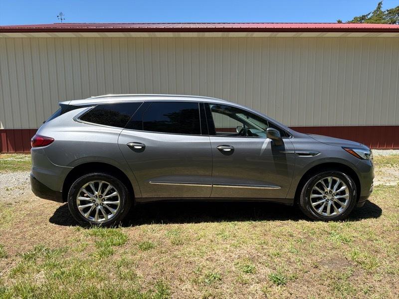 Buick Enclave Essence FWD 2019