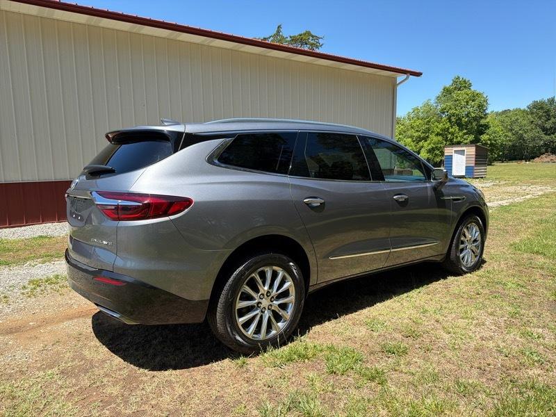 Buick Enclave Essence FWD 2019