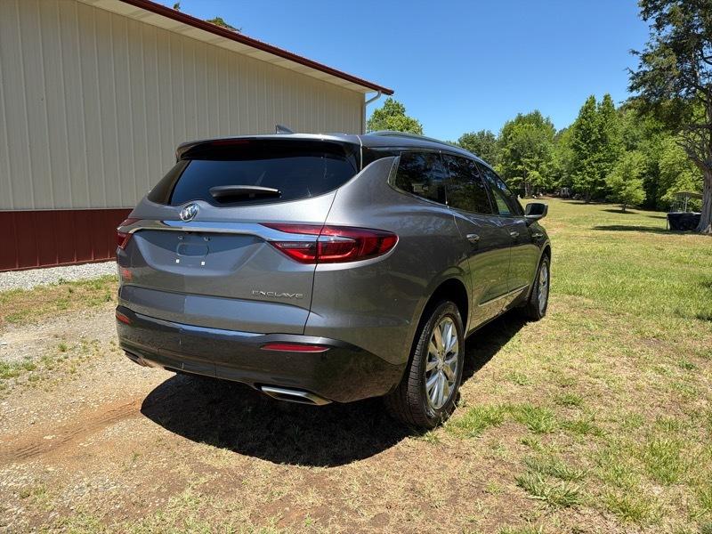 Buick Enclave Essence FWD 2019