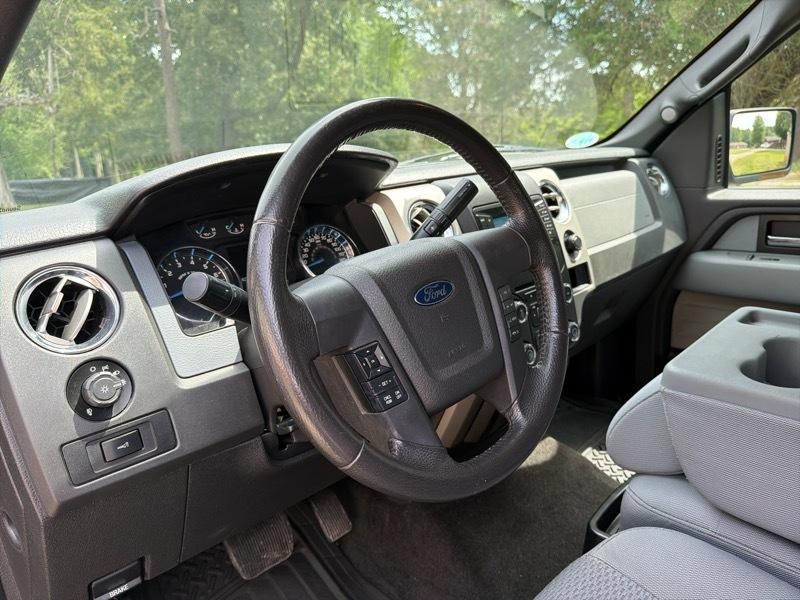 Ford F-150 XLT SuperCrew 5.5-ft. Bed 4WD 2014