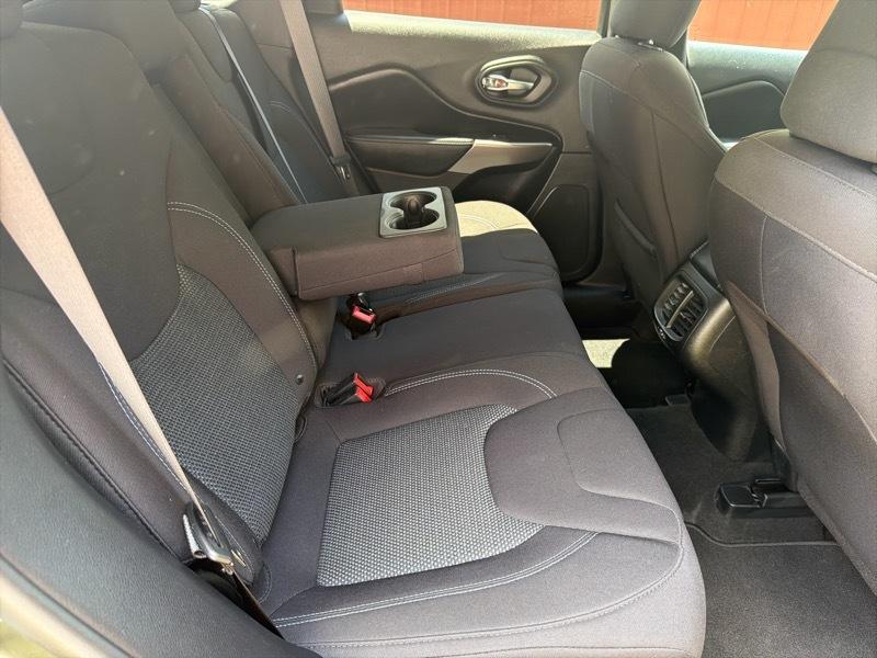 Jeep Cherokee Latitude 4WD 2019