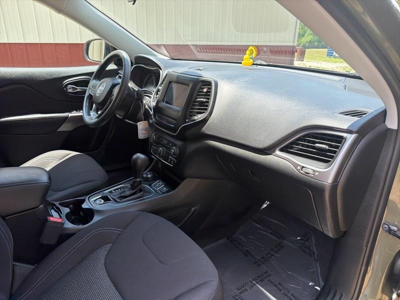Jeep Cherokee Latitude 4WD 2019