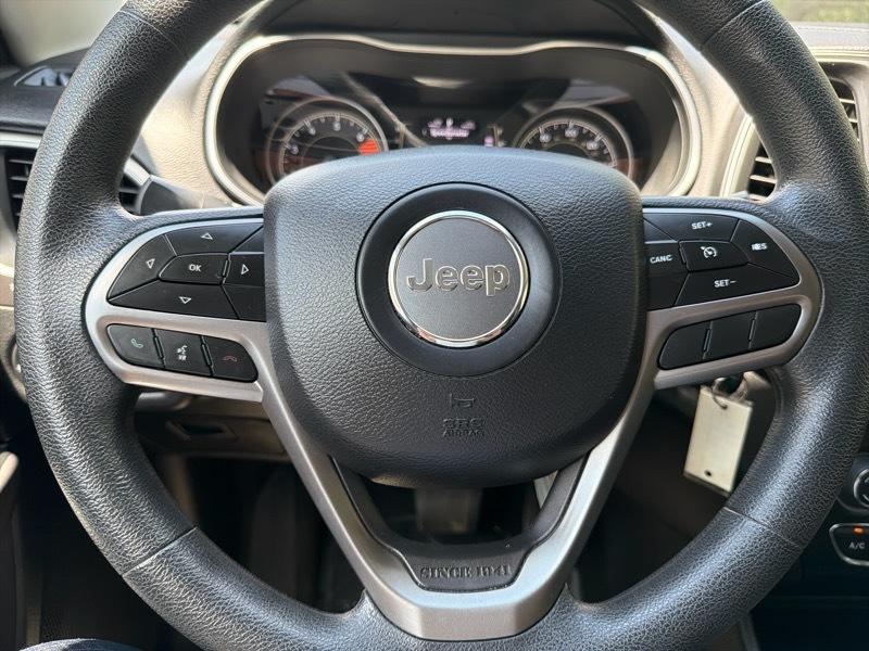 Jeep Cherokee Latitude 4WD 2019