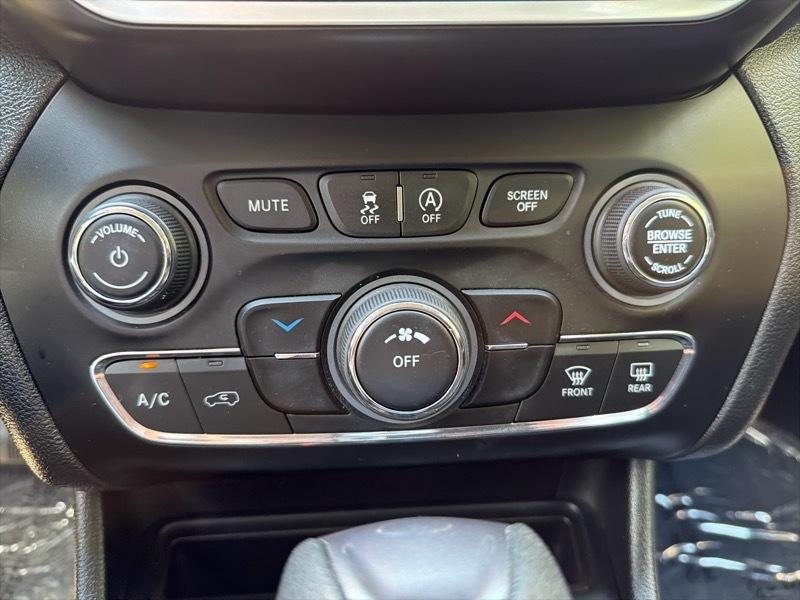 Jeep Cherokee Latitude 4WD 2019