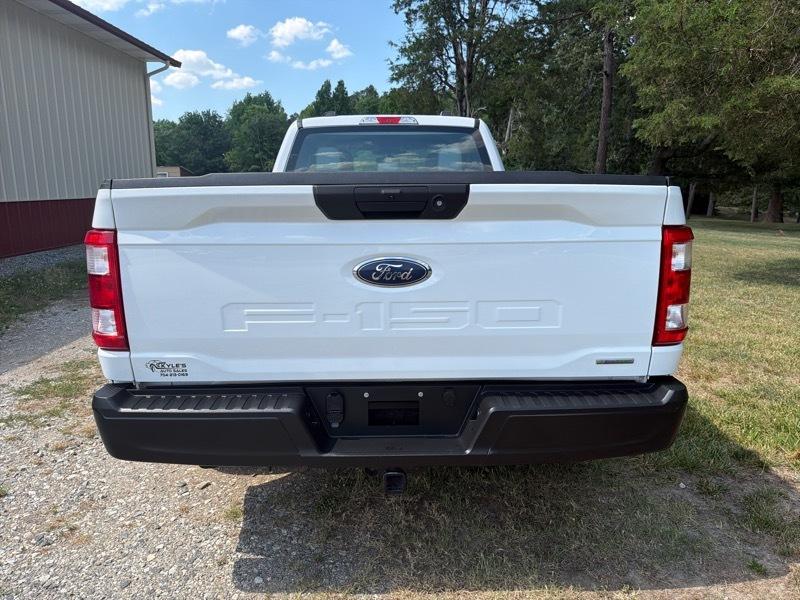 Ford F-150 XL SuperCab 8-ft. Bed 2WD 2021