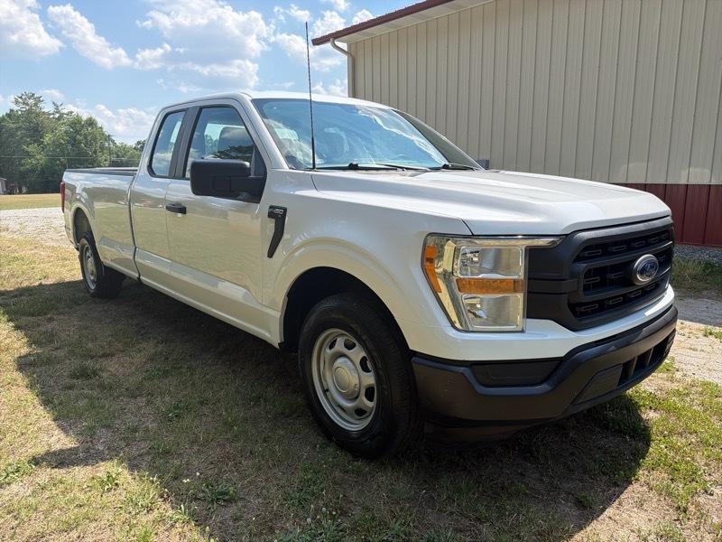 Ford F-150 XL SuperCab 8-ft. Bed 2WD 2021