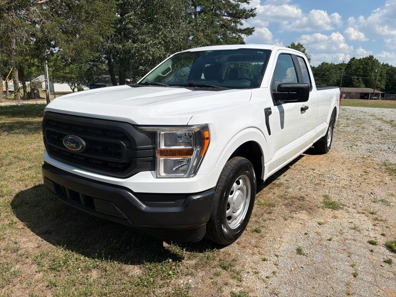 Ford F-150 XL SuperCab 8-ft. Bed 2WD 2021