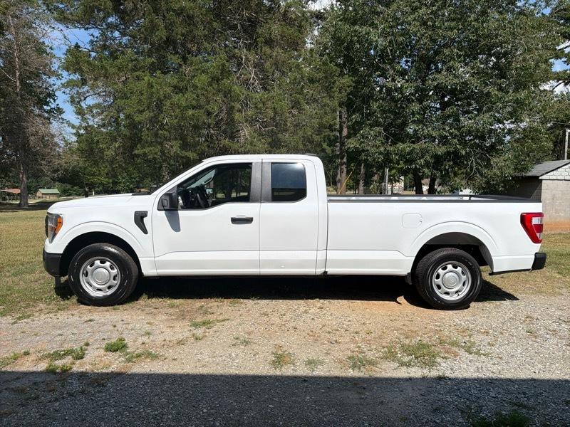 Ford F-150 XL SuperCab 8-ft. Bed 2WD 2021